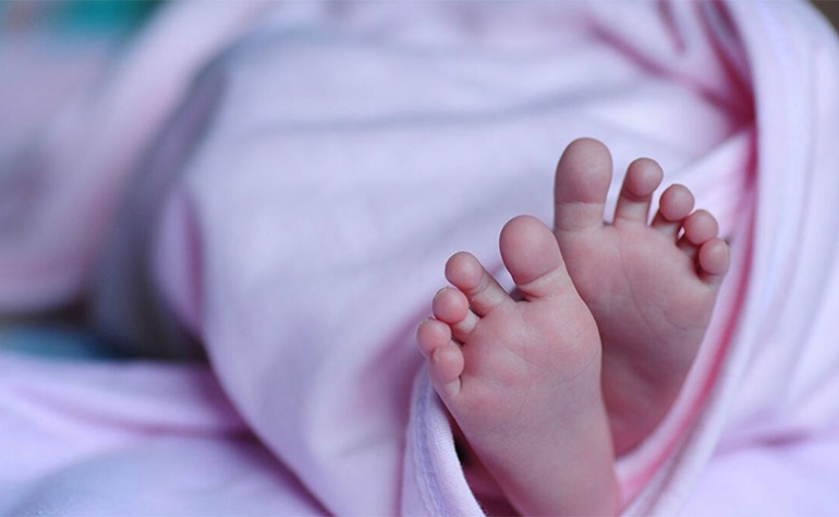 أيوب الهنود ينبش في قضية الاتجار في الرضع بمسلسله الجديد