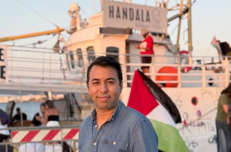 محمد البقالي لـ”مدار21″: اقتربنا من غزة وأدعو المغرب لحماية سفينة حنظلة