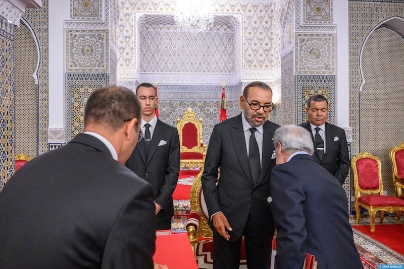 الجواهري يقدم للملك محمد السادس تقرير الوضعية الاقتصادية والنقدية والمالية