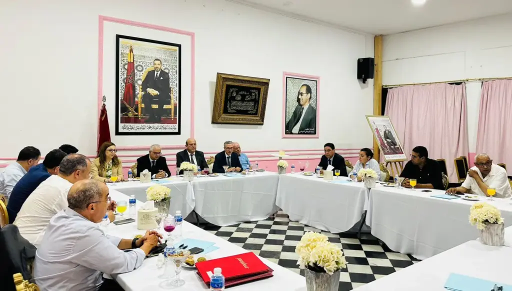 الاستقلال يشيد بمضامين الخطاب الملكي وسياسة اليد الممدوة تجاه الجزائر