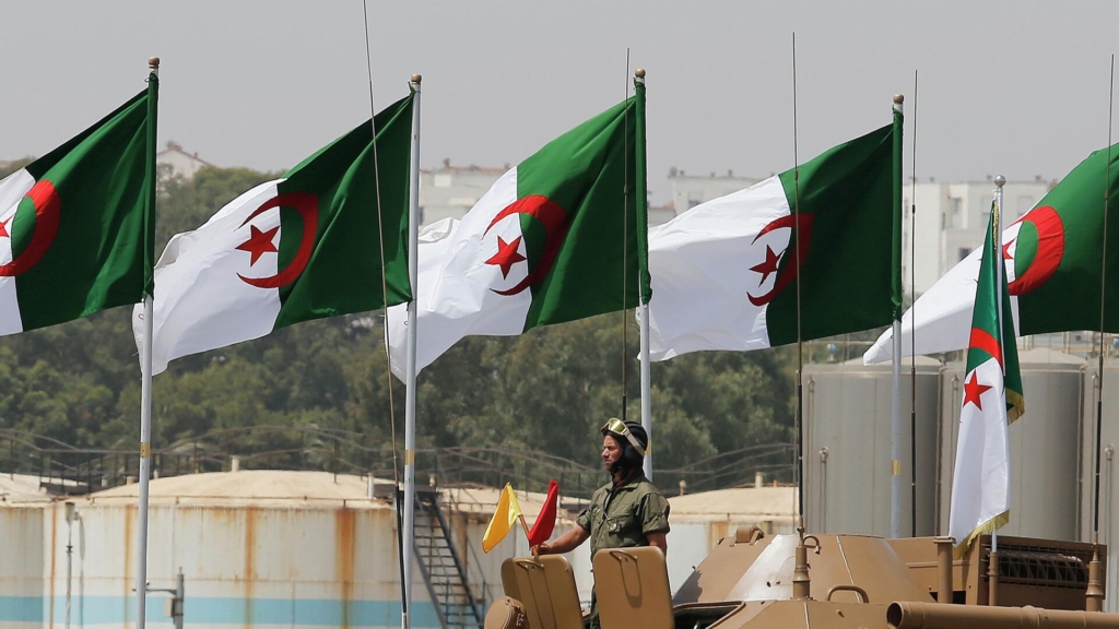 الجزائر على مفترق الطرق: حين يغلق أنبوب الغاز أبواب المستقبل