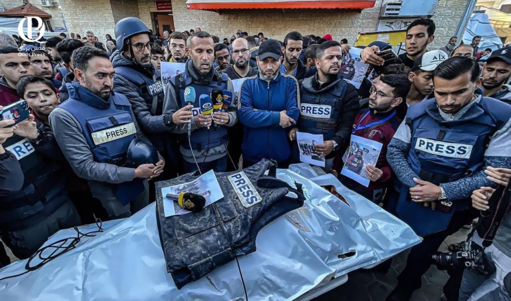 نقابة الصحافة تدين اغتيال “شهداء الحقيقة” وإعلاميون يرفضون جرائم إسرائيل