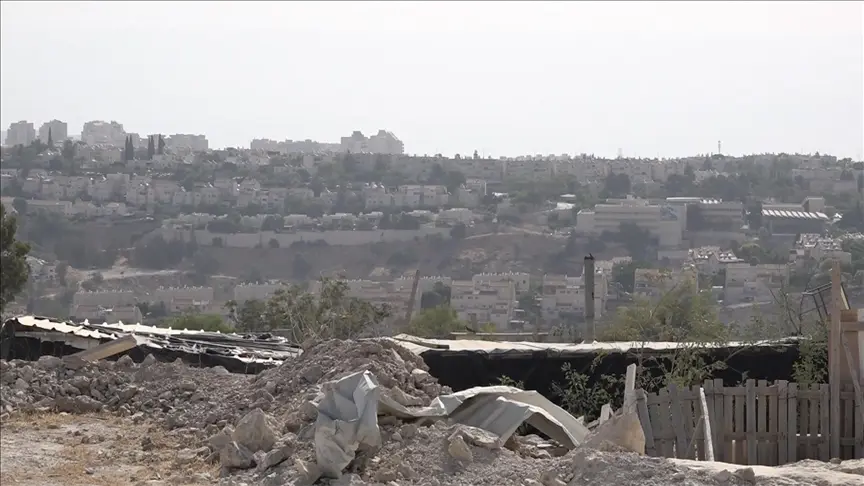 جبل البابا.. مصير مجهول لتجمع فلسطيني بقلب مخطط استيطاني