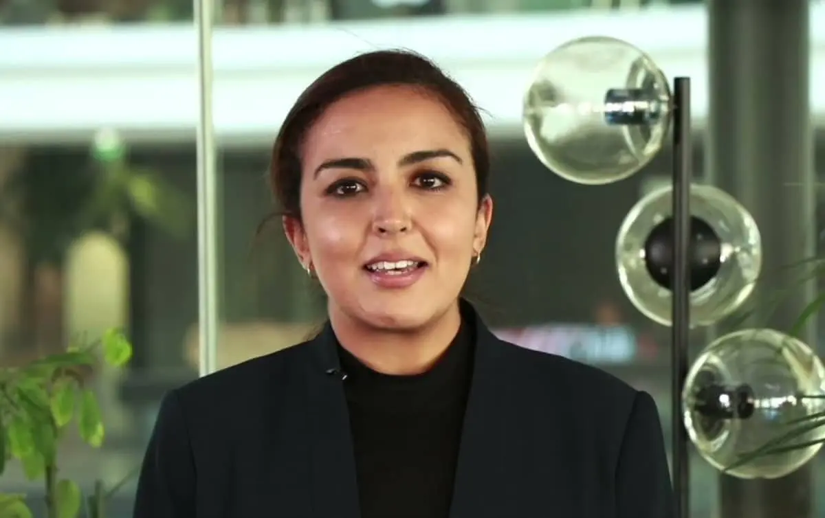 مغربية مقيمة بالخارج تحول مقاولة ناشئة إلى عملاق عالمي في أقل من 4 سنوات