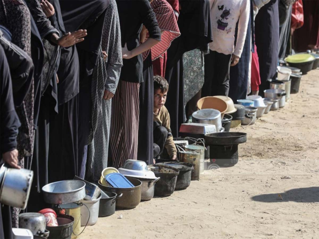 في ظل استمرار تجويع غزة.. إسرائيل ترسل مساعدات لجنوب السودان
