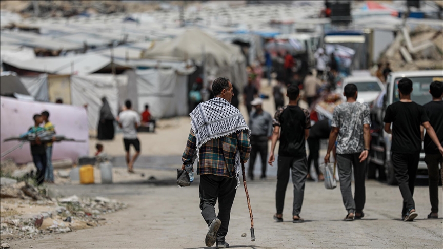 عدد النازحين في غزة بلغ أكثر من 796 ألف شخص