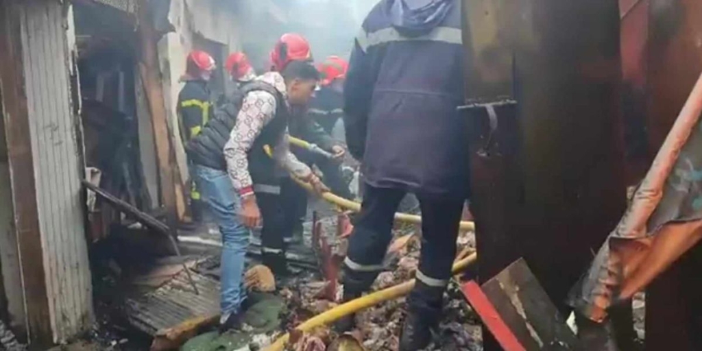 حريق بالسوق الأسبوعي بالريصاني دون تسجيل ضحايا