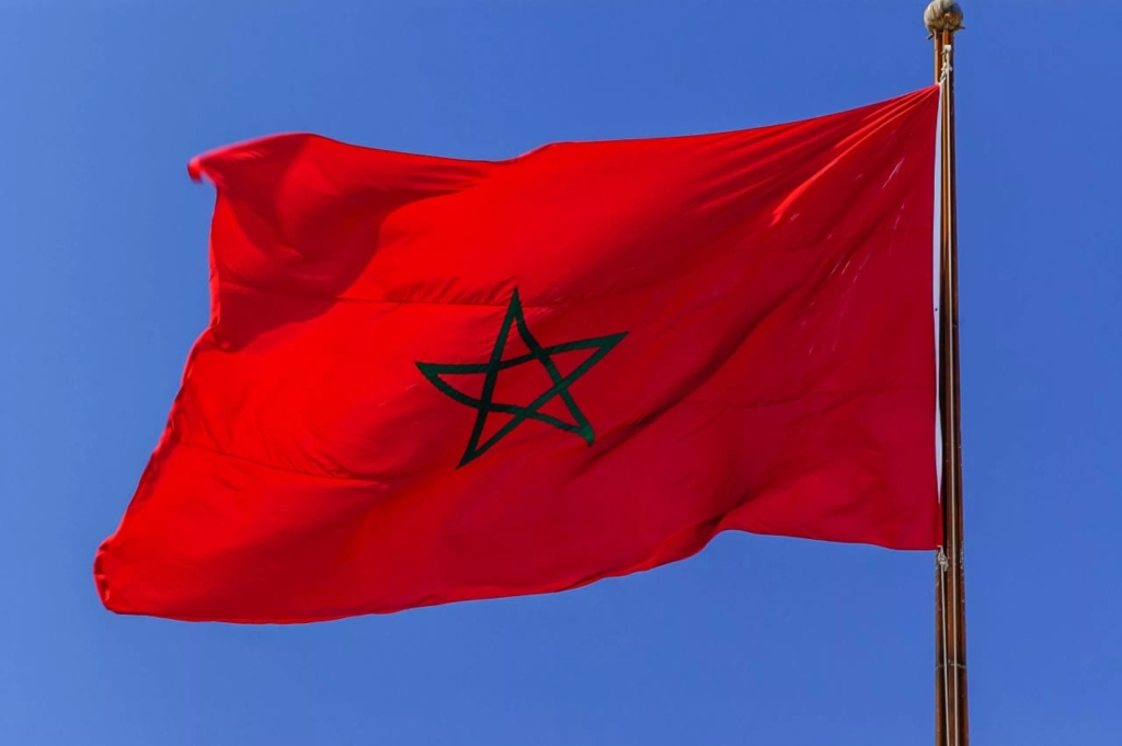 “لوموند” بمرمى الانتقادات بعد استهدافها الممنهج للمغرب ومحاولة تشويه سمعته