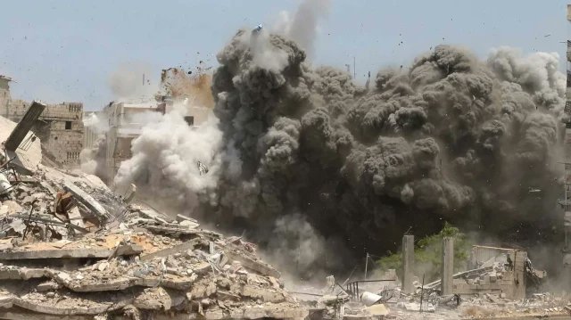 الاحتلال يفجر 80 روبوتا بمنازل مدنيين فلسطينيين