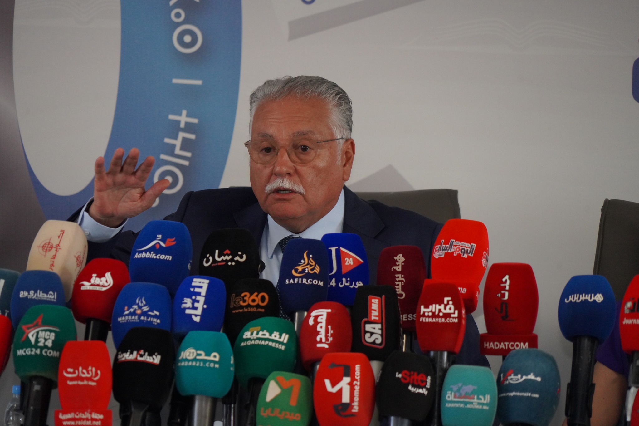 بنعبد الله يدافع عن إشراف “الداخلية” على الانتخابات ويشترط الحياد الإيجابي