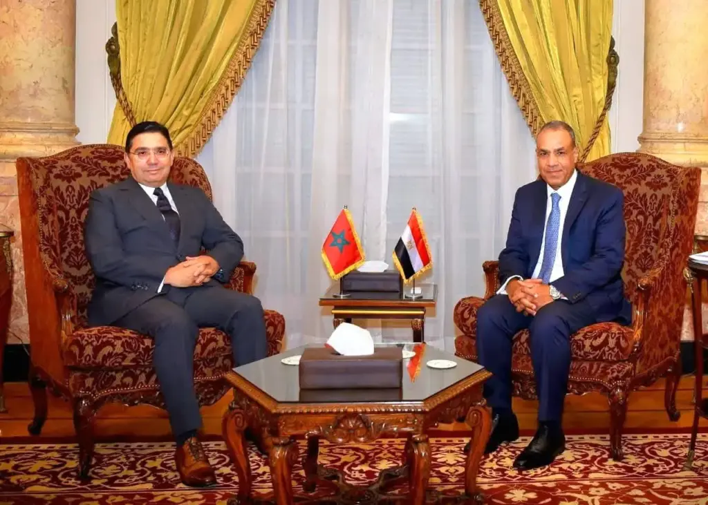 بوريطة يتباحث مع نظيره المصري