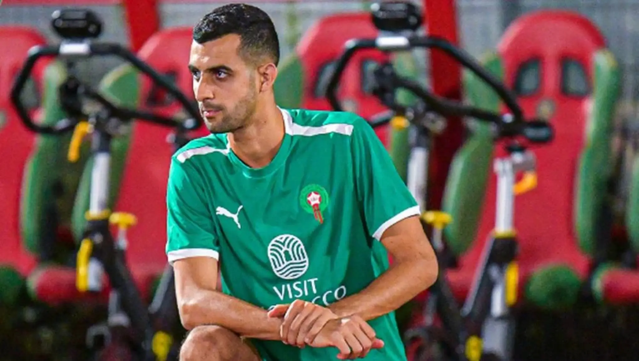 عروض فرنسية تهدد استمرار بلعمري مع الرجاء الموسم المقبل