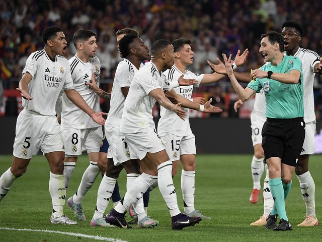 ضبابية الـVAR تشعل غضب ريال مدريد
