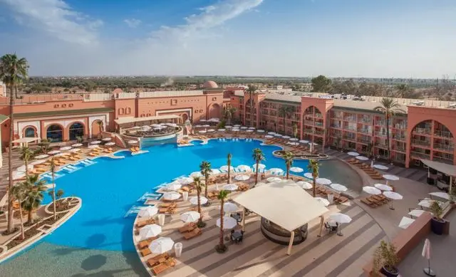 سياحة تسير بسرعتين.. نمو الطلب على المغرب يصطدم بضعف العرض