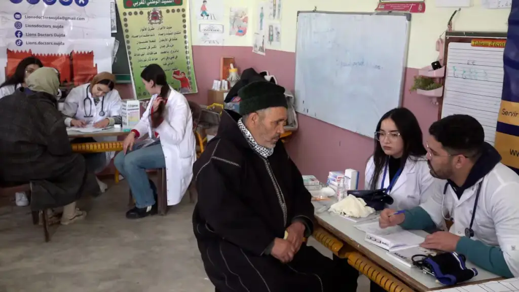 200 مستفيد من قافلة طبية بجرادة