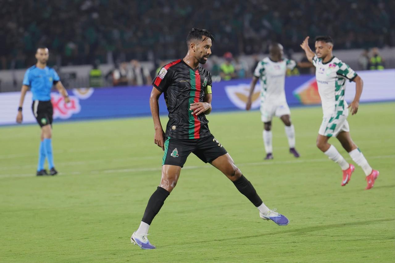 الموجه: حكم “الكلاسيكو” ارتكب أخطاء فادحة وتقنية “الفار” تعاني القصور