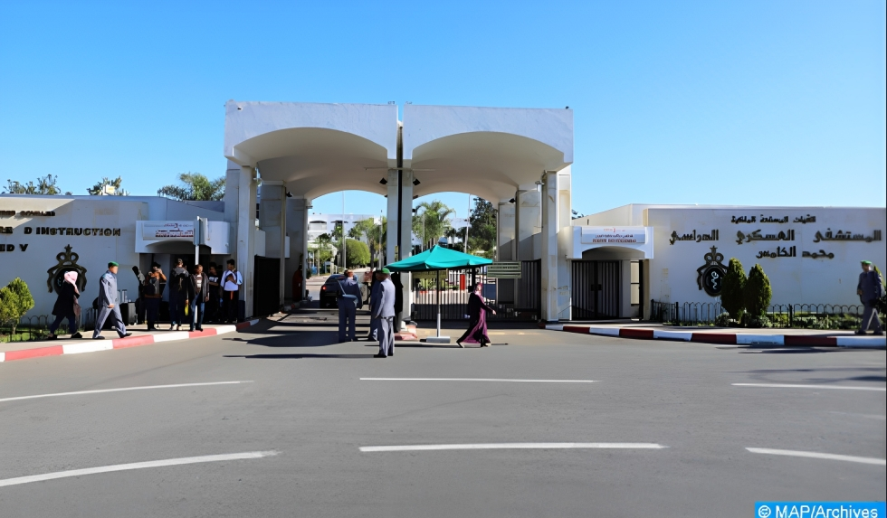 طائرة عسكرية تنقل الشاب أمين للمستشفى العسكري بالرباط