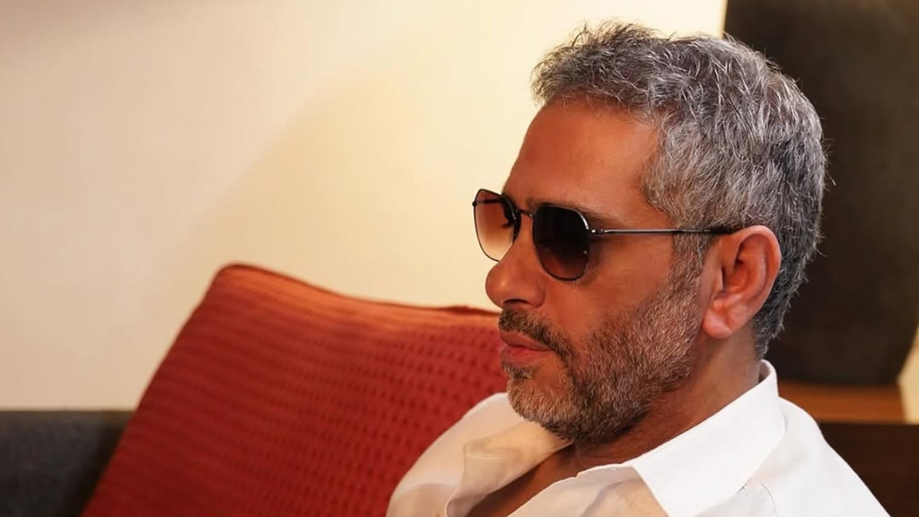 فضل شاكر يسلم نفسه للجيش اللبناني