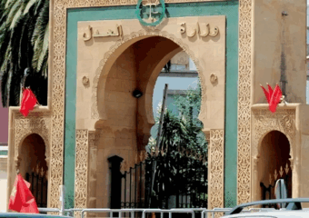 مُعطلو شُعَب القانون يستعجلون فتح مباريات جديدة لامتصاص بطالة الخريجين