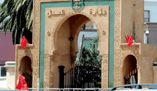 مُعطلو شُعَب القانون يستعجلون فتح مباريات جديدة لامتصاص بطالة الخريجين