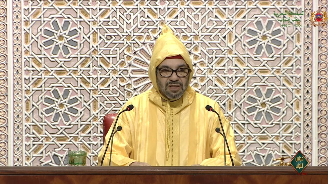 الملك يدعو للنهوض بالتعليم والصحة وتوفير فرص الشغل للشباب