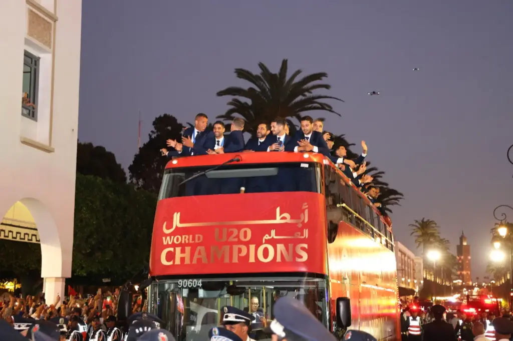 الإنجازات الرياضية العالمية تُقوِّي تماسك الهوية الوطنية وتُنِير صورة المغرب
