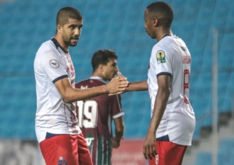 أولمبيك آسفي يتأهل لمجموعات كأس “الكاف” للمرة الأولى في تاريخه