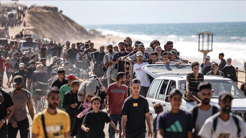 رحلة غامضة من غزة إلى جوهانسبرغ.. هل تكشف خيوط مشروع تهجير؟