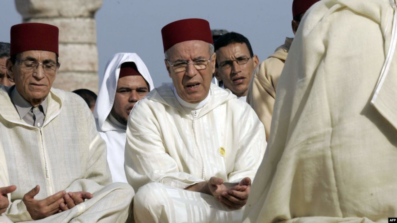 مكافآت القيمين الدينيين تكلف 2.64 مليارا وتأطير الجالية يتجاوز 200 مليون
