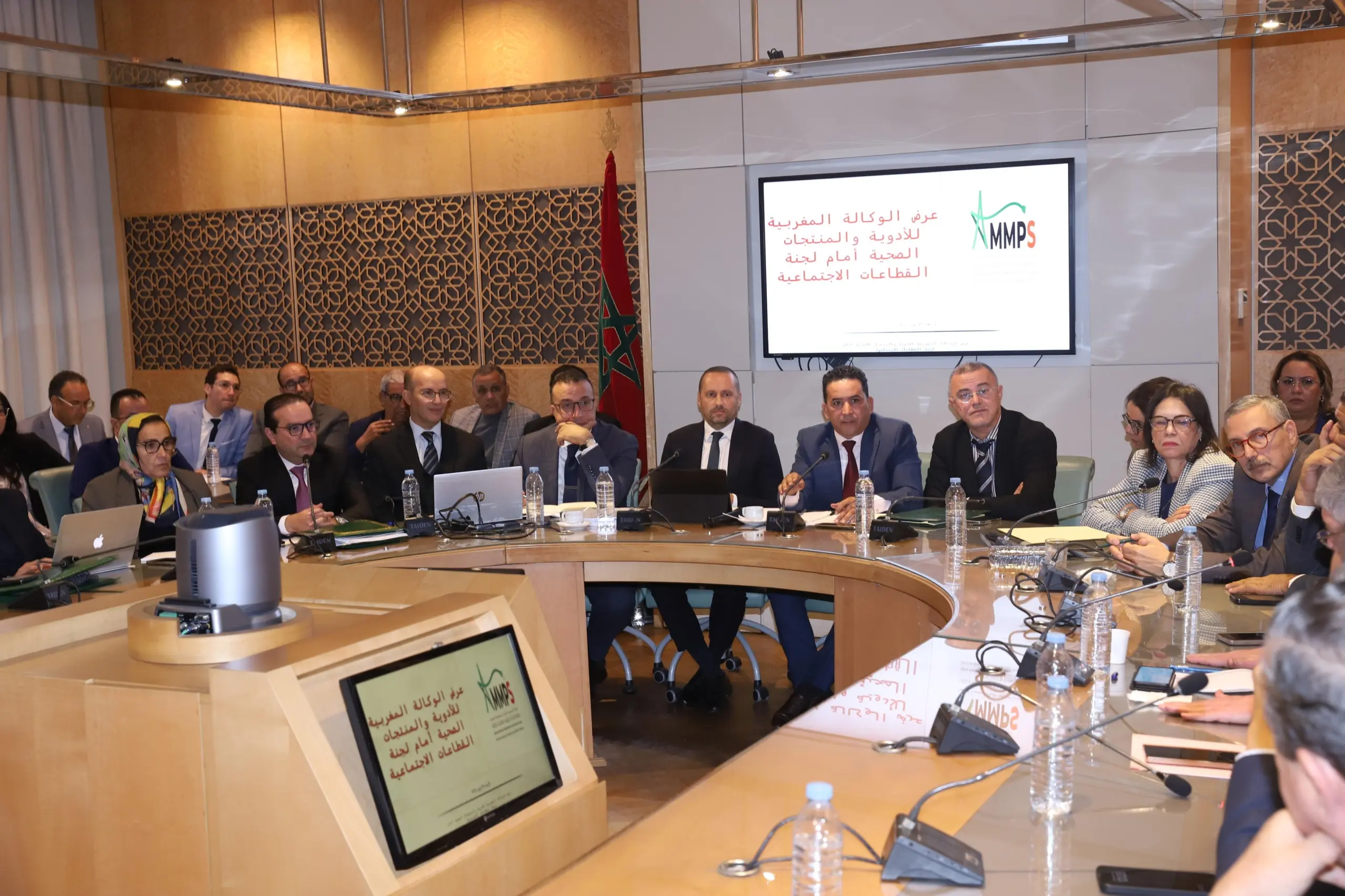 البث وطريقة تسيير الاجتماع يربكان تقديم توضيحات الحكومة بشأن الأدوية