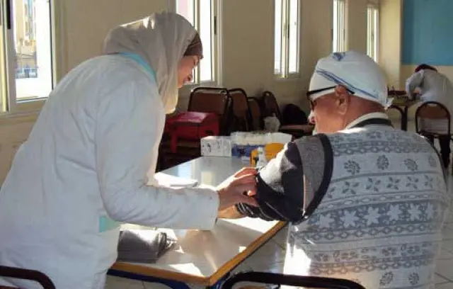 1500 مستفيد من قافلة طبية بستي فاضمة