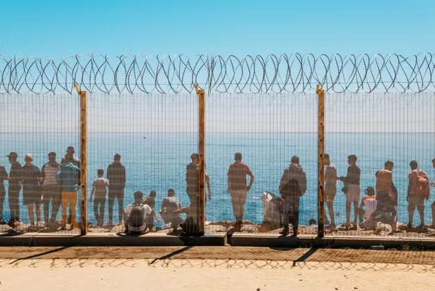 عملية “باركيرا” تسقط “إمبراطورية” تهريب بين المغرب وسبتة المحتلة