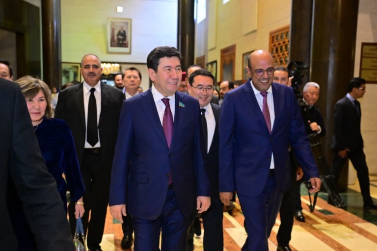 كازاخستان 18 ولد الرشيد يستقبل رئيس مجلس النواب بكازاخستان