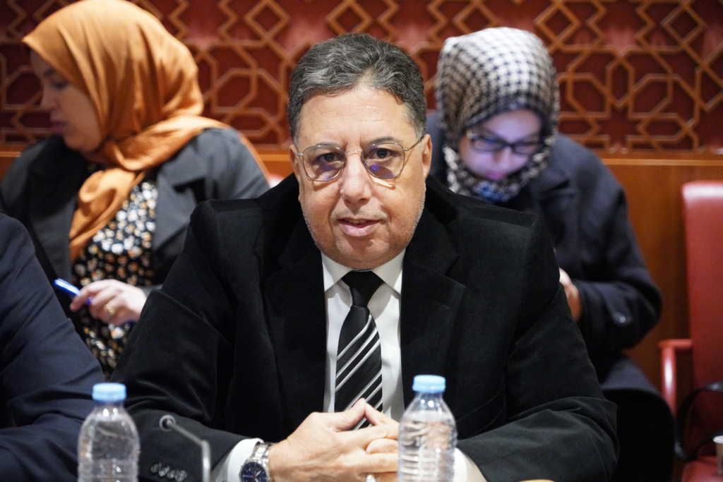 بوعيدة: “التوقيت الميّسر” تسيلع للجامعة وتعيين العمداء لا يكون بالولاءات