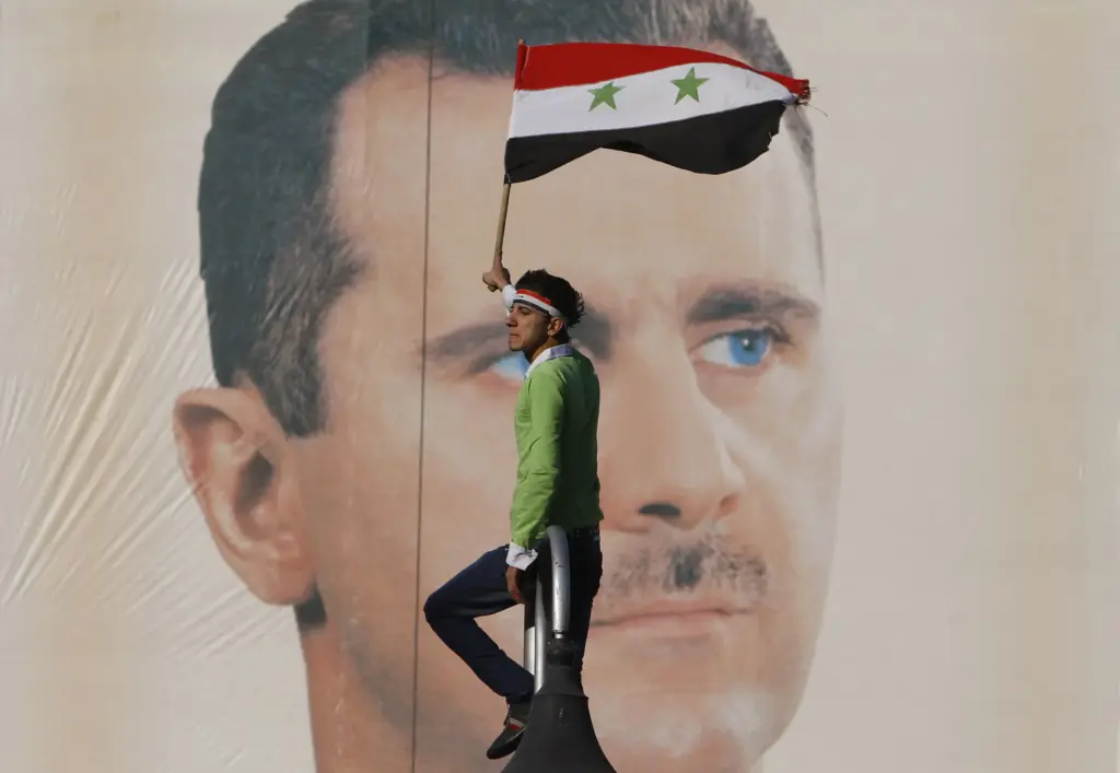 11 يومًا بدّدت 61 عامًا… كيف سقطت إمبراطورية الأسد تحت زحف المقاتلين؟