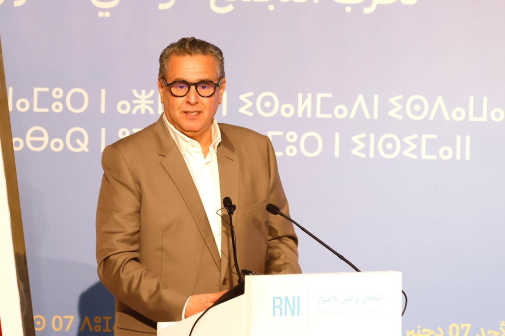 أخنوش يشيد بالاشتغال الجاد لوزير التعليم العالي من أجل النهوض بالقطاع