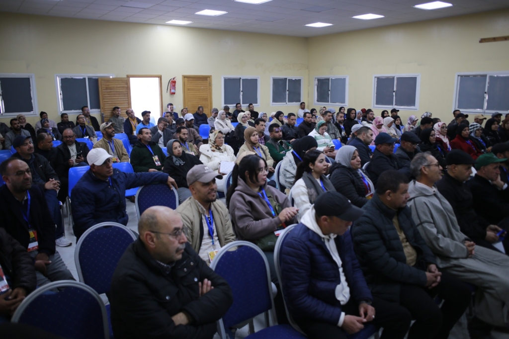 أطر الرعاية الاجتماعية ينتقدون اختلالات القطاع ويطالبون بتحسين أوضاعهم