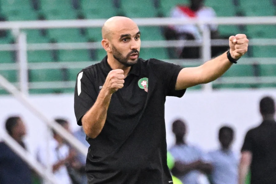 الروحلي: أسلوب المنتخب مُمِل ومكشوف والركراكي يدفع ضريبة اختياراته
