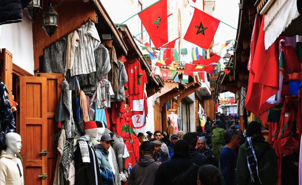 “الكان” يحول طنجة العتيقة لمسرح فرح إفريقي إنساني مفتوح