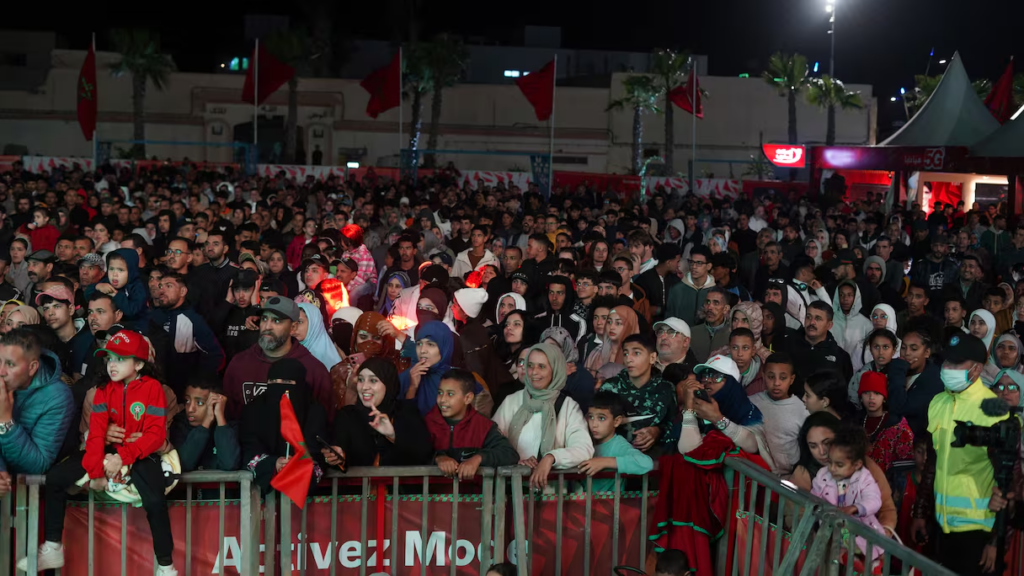 “فان زون” الداخلة تتحول لقلب نابض بالفرجة الكروية في كأس إفريقيا