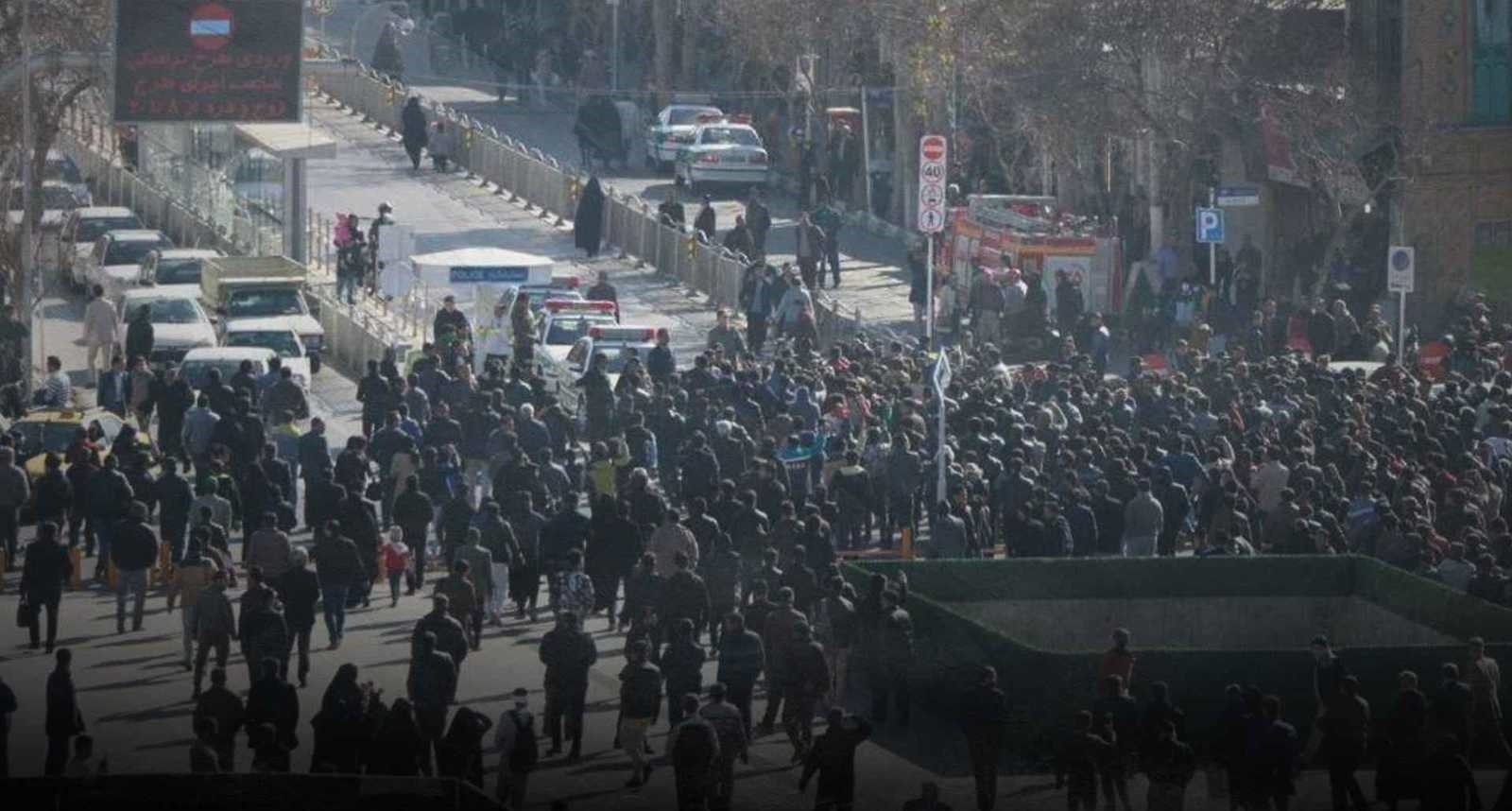 طهران ترد على تصريحات ترامب: ستُقطع أي يد تتدخل في شؤون إيران
