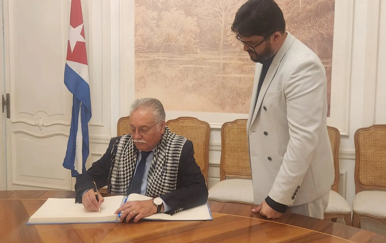 إدانة حزبية محدودة في المغرب لاختطاف الرئيس الفنزويلي مادورو