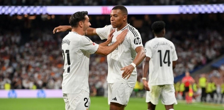 جود بيلينغهام 15 مبابي وبيلينغهام يشيدان بأداء دياز في كأس إفريقيا