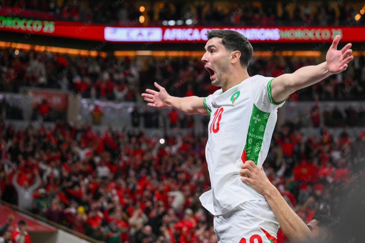 المغرب يطرد نحس 22 عاما وينهي عقدة الكاميرون ببلوغ نصف نهائي “الكان”