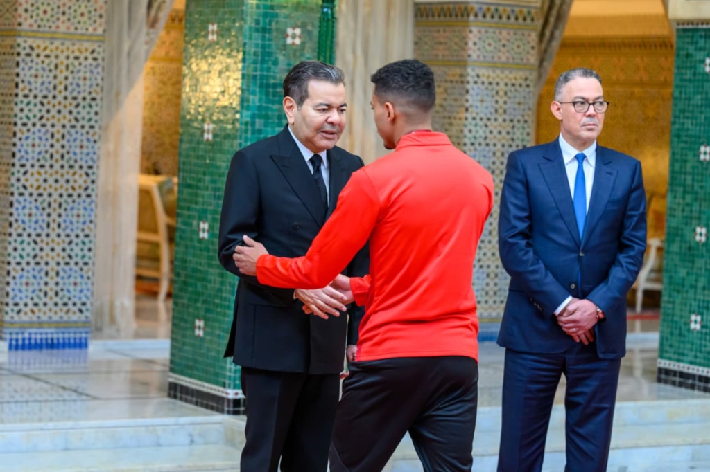 بتعليمات ملكية.. الأمير مولاي رشيد يستقبل لاعبي المنتخب المغربي