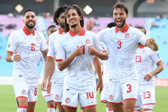 المنتخب واجهة الخيبات… كرة القدم التونسية تحت مجهر النقد