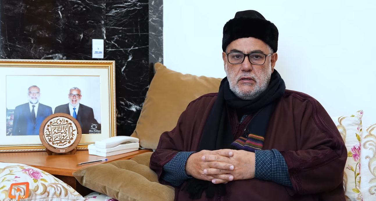 بنكيران يحذر من الانزلاق وراء سلوكيات فردية قد تضر بعلاقات الرباط ودكار