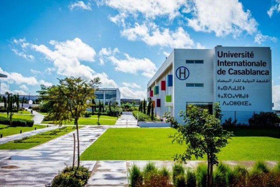 الجامعة الدولية بالدار البيضاء تعتذر بعد تصريحات صادمة لأستاذ