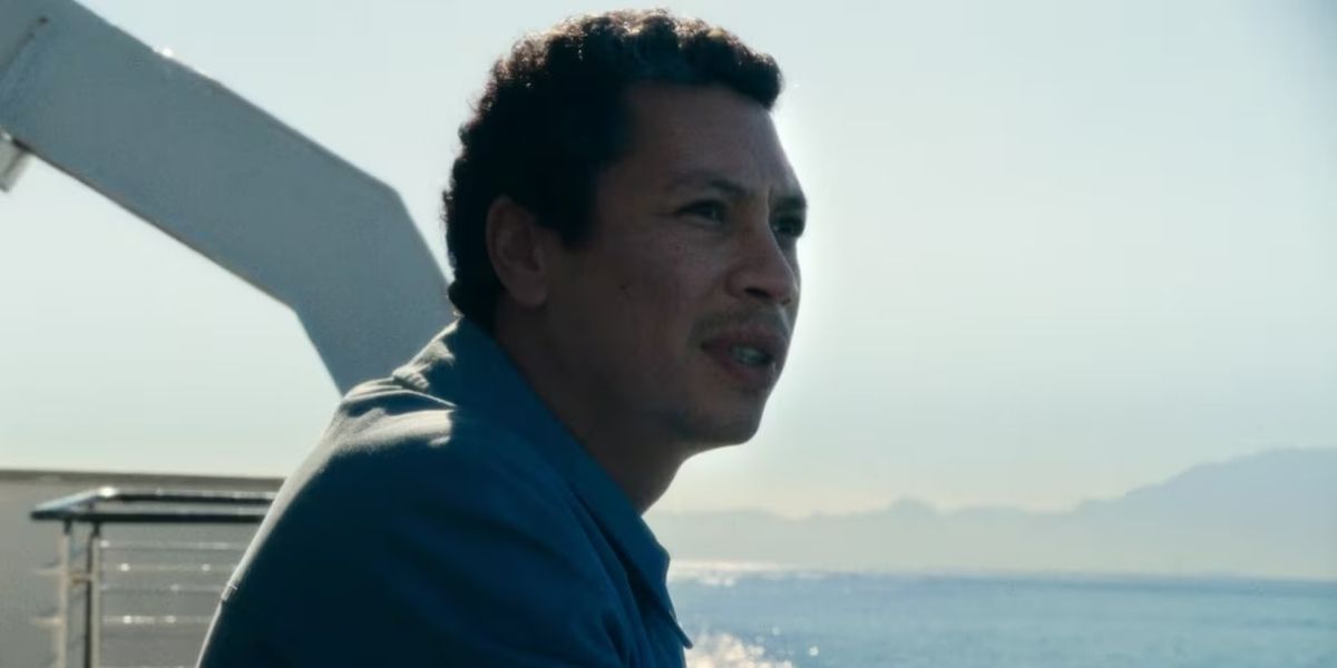 أيوب كريطع يجسد معاناة الهجرة في فيلم “البحر من بعيد”