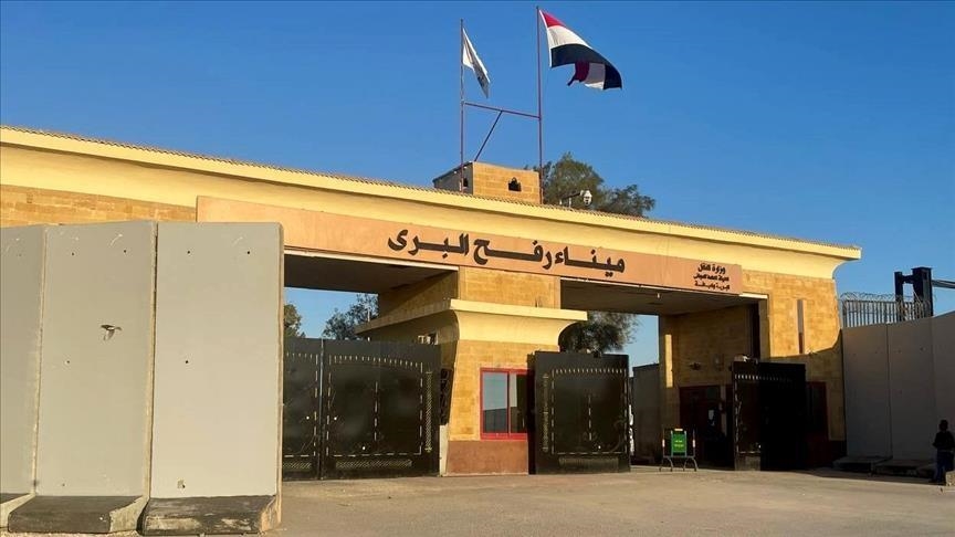 11 دولة غربية تطالب بفتح المعابر مع غزة